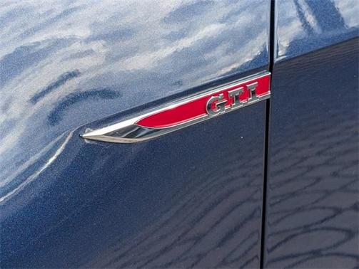 2019 Volkswagen Golf GTI 2.0T Autobahn