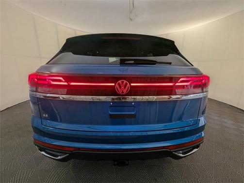 2025 Volkswagen Atlas Cross Sport 2.0T SE