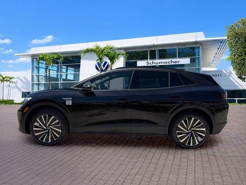 Deep Black 2026 Volkswagen ID.4 Pro