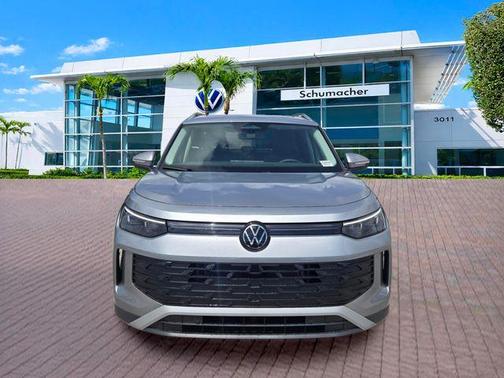Silver 2026 Volkswagen Tiguan 2.0T SE