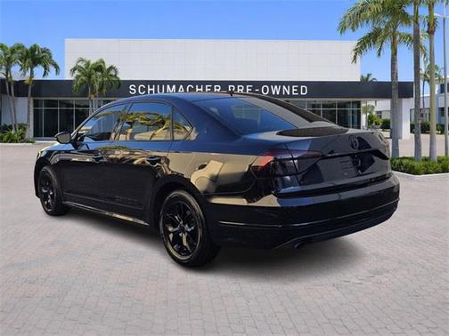 2017 Volkswagen Passat 1.8T S