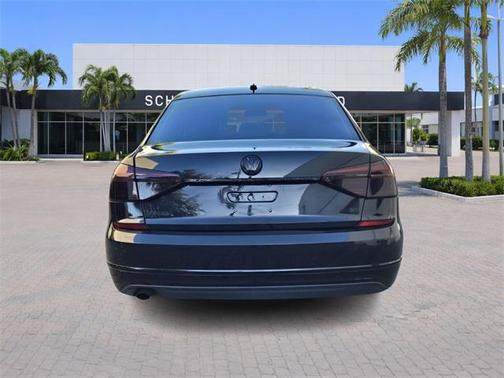 2017 Volkswagen Passat 1.8T S