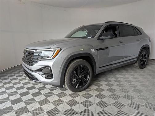 2025 Volkswagen Atlas Cross Sport 2.0T SEL R-Line Black