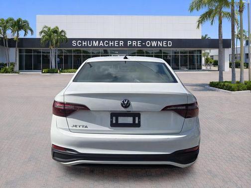 Pure White 2023 Volkswagen Jetta 1.5T S