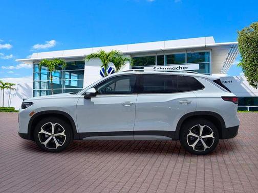 Pure White 2026 Volkswagen Tiguan 2.0T SE