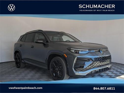 2025 Volkswagen Tiguan 2.0T SE R-Line Black