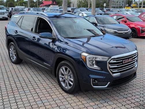 2022 GMC Terrain SLT