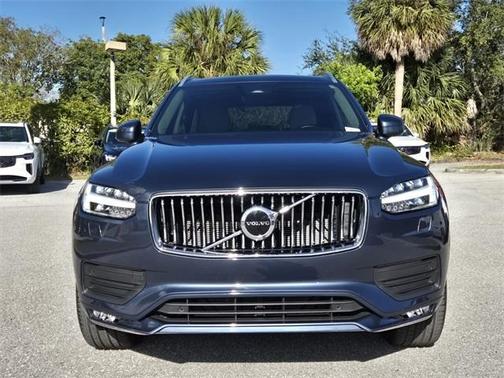2023 Volvo XC90 B6 Core