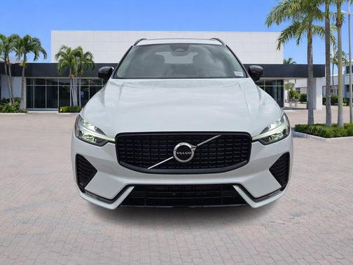 2024 Volvo XC60 B5 Core