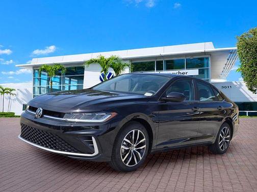 Deep Black Pearl Effect 2026 Volkswagen Jetta 1.5T SE