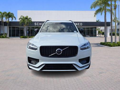 2021 Volvo XC90 T6 R-Design 7 Passenger