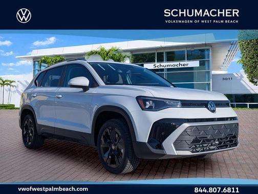 Pure White 2026 Volkswagen Taos 1.5T SE