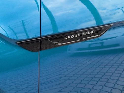 2025 Volkswagen Atlas Cross Sport 2.0T SEL R-Line Black