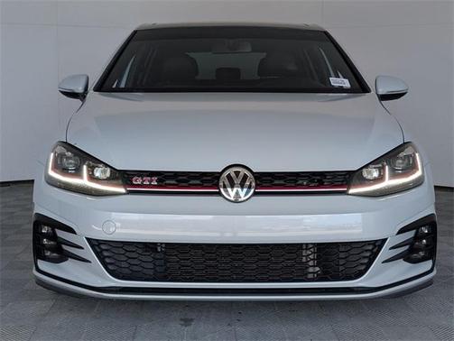 2019 Volkswagen Golf GTI 2.0T SE