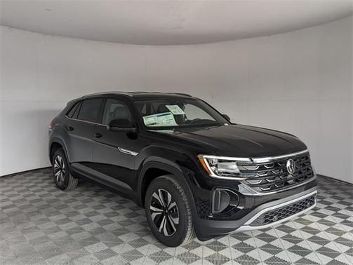 2026 Volkswagen Atlas Cross Sport 2.0T SE