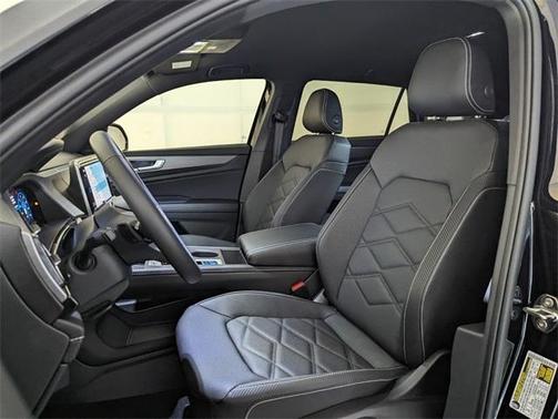 2026 Volkswagen Atlas Cross Sport 2.0T SE