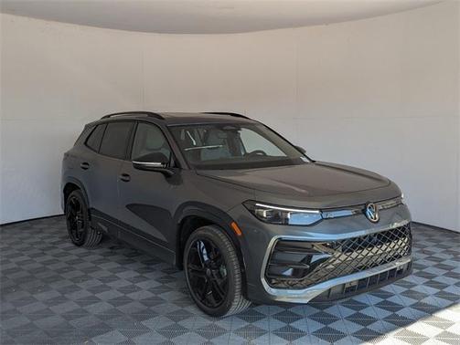 2025 Volkswagen Tiguan 2.0T SE R-Line Black