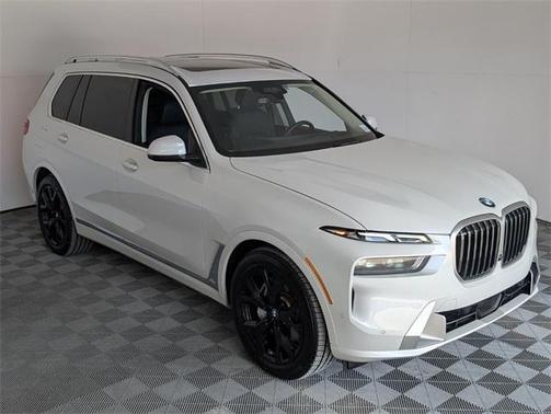 2023 BMW X7 xDrive40i