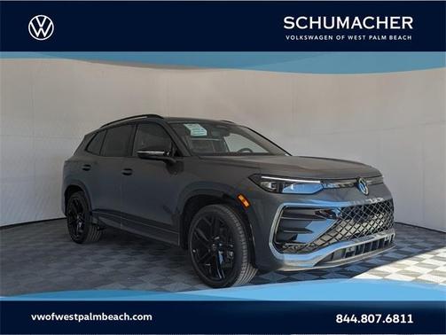 2025 Volkswagen Tiguan 2.0T SE R-Line Black