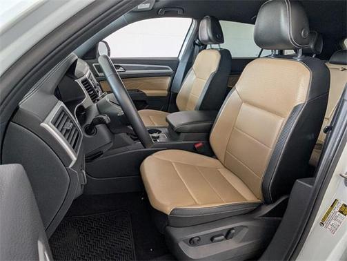 2022 Volkswagen Atlas Cross Sport 2.0T SE
