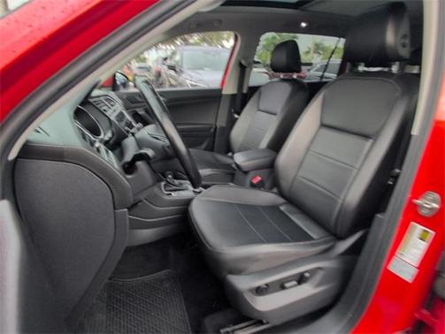 2018 Volkswagen Tiguan 2.0T SE