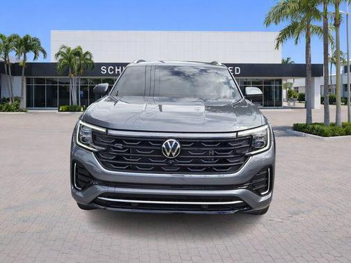 Platinum Gray Metallic 2024 Volkswagen Atlas Cross Sport 2.0T SEL Premium R-Line