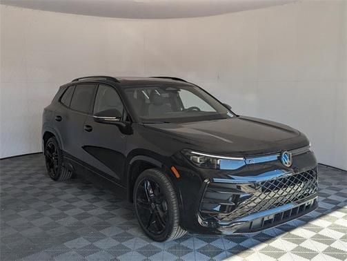 2025 Volkswagen Tiguan 2.0T SE R-Line Black