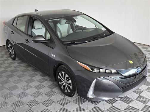 2021 Toyota Prius Prime LE
