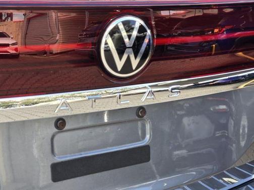 2025 Volkswagen Atlas 2.0T SEL Premium R-Line