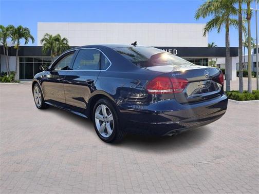 2015 Volkswagen Passat 