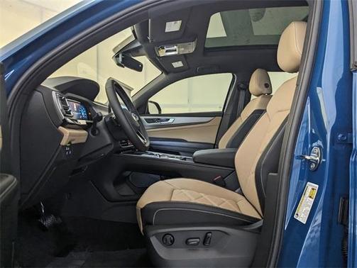 2026 Volkswagen Atlas Cross Sport 2.0T SE