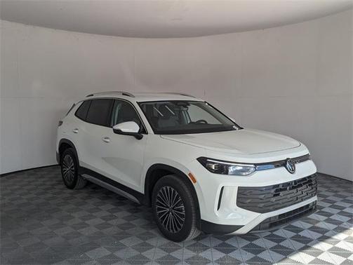 2025 Volkswagen Tiguan 2.0T S