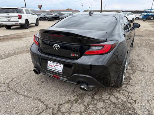 2023 Toyota GR86 Premium