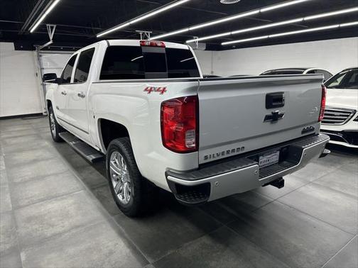 2017 Chevrolet Silverado 1500 High Country