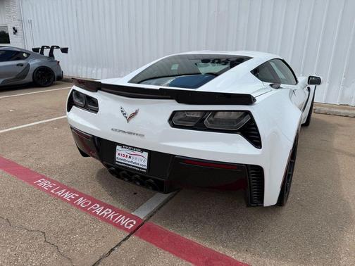 Arctic White 2016 Chevrolet Corvette Z06