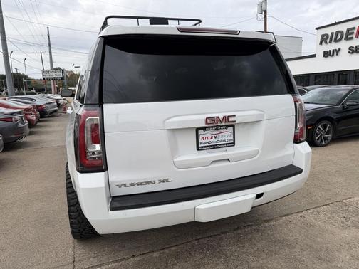 2018 GMC Yukon XL SLT