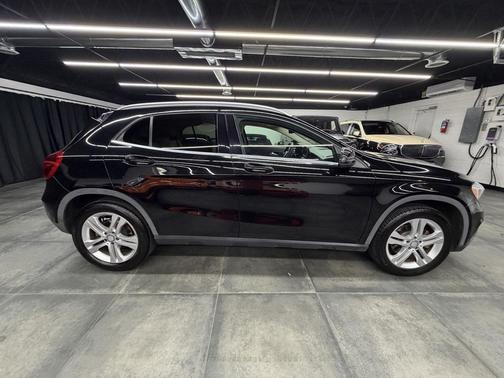 2015 Mercedes-Benz GLA-Class 4MATIC