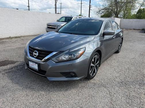 Gun Metallic 2018 Nissan Altima 2.5 SR