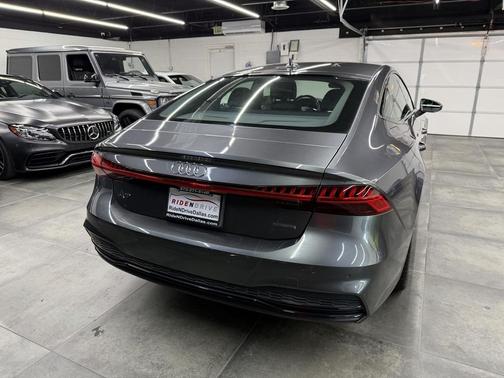 2022 Audi A7 55 Premium Plus