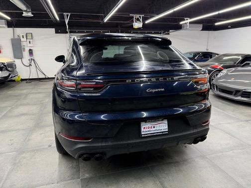 2023 Porsche Cayenne Cayenne