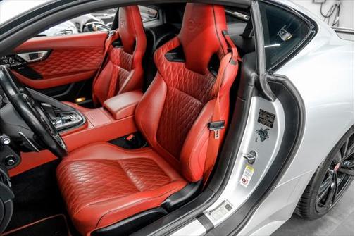 2017 Jaguar F-TYPE SVR