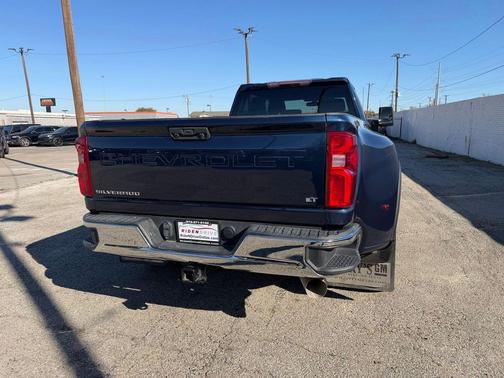 2022 Chevrolet Silverado 3500 LT