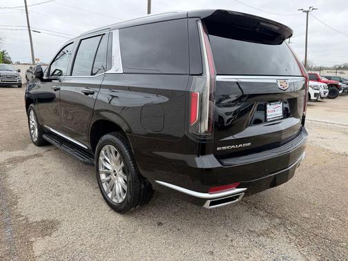 2022 Cadillac Escalade Premium Luxury