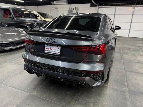 2023 Audi RS 3 TFSI quattro S tronic