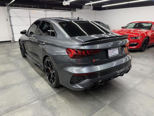2023 Audi RS 3 TFSI quattro S tronic