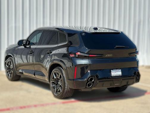 Black Sapphire Metallic 2024 BMW XM Base