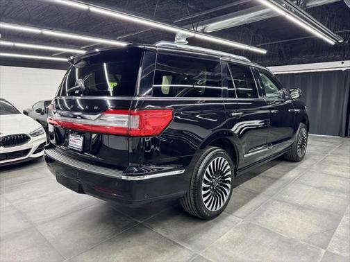 2021 Lincoln Navigator Black Label