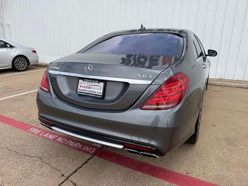 Selenite Gray Metallic 2017 Mercedes-Benz AMG S 63 4MATIC