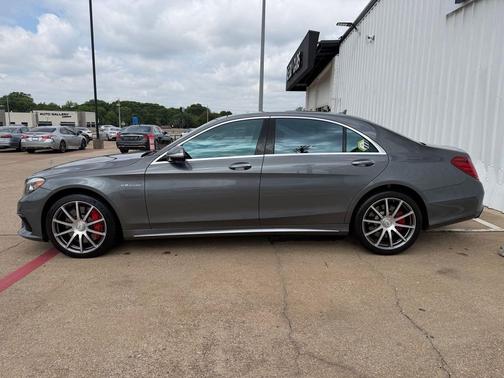 Selenite Gray Metallic 2017 Mercedes-Benz AMG S 63 4MATIC