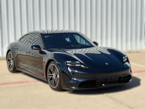 2020 Porsche Taycan Turbo
